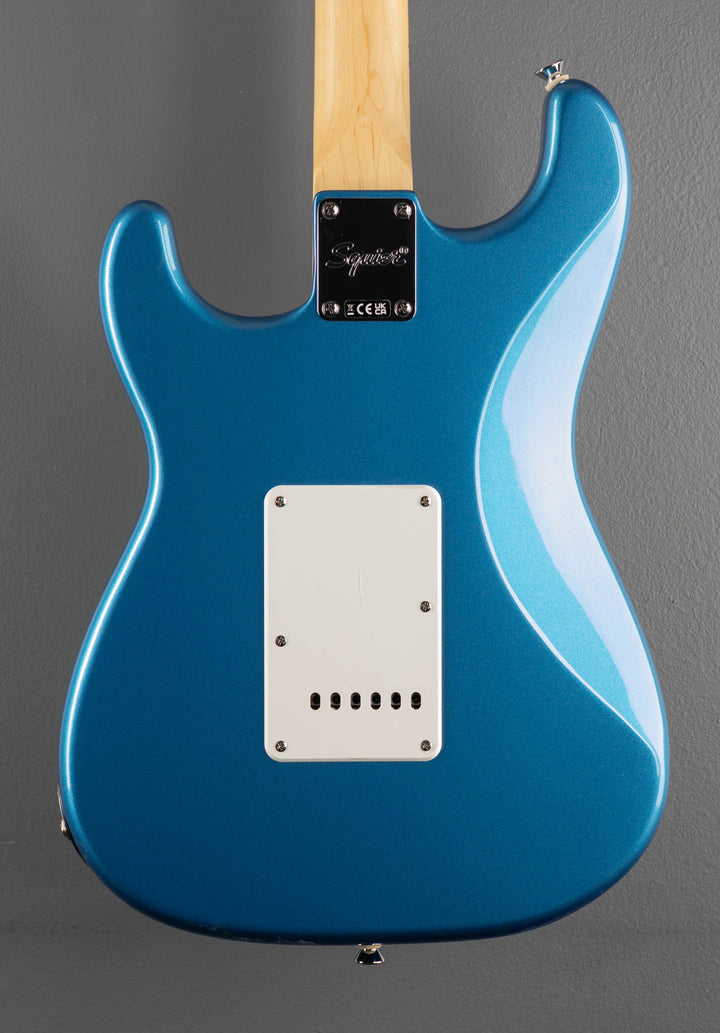 Paranormal Stratocaster Deluxe - Lake Placid Blue w/Maple
