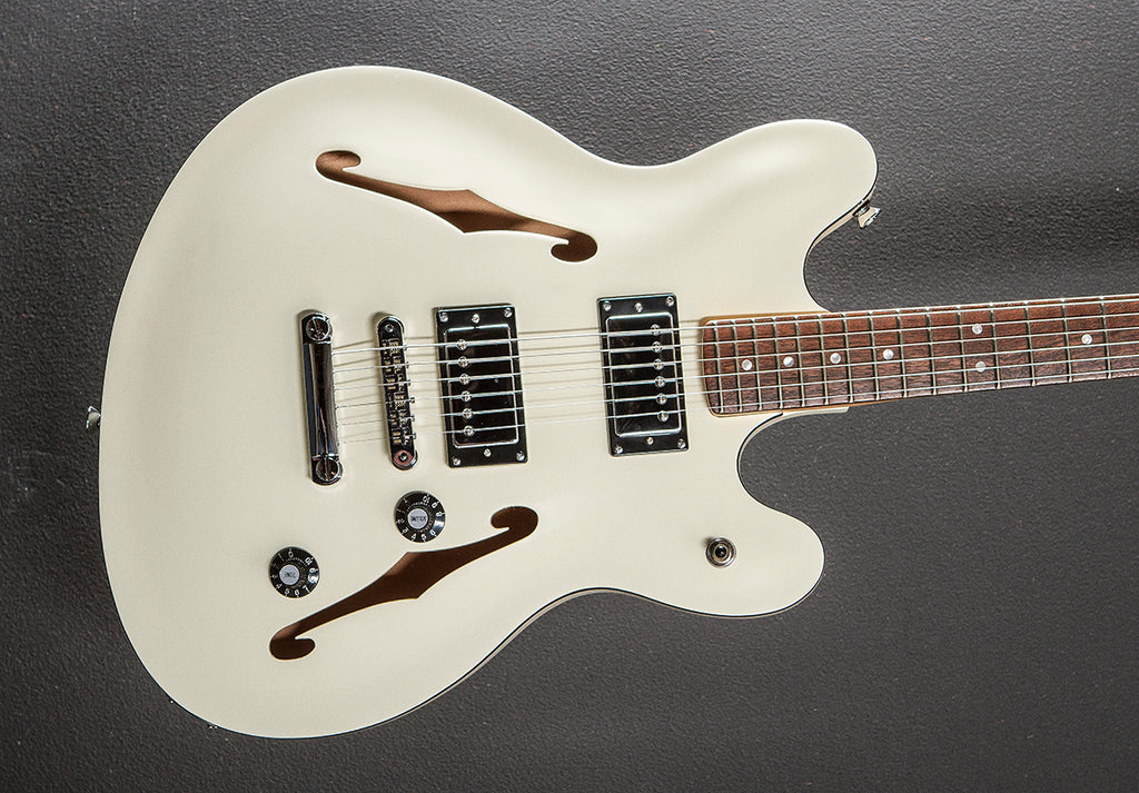 Affinity Series Starcaster Deluxe - Olympic White – Dave's Guitar Shop