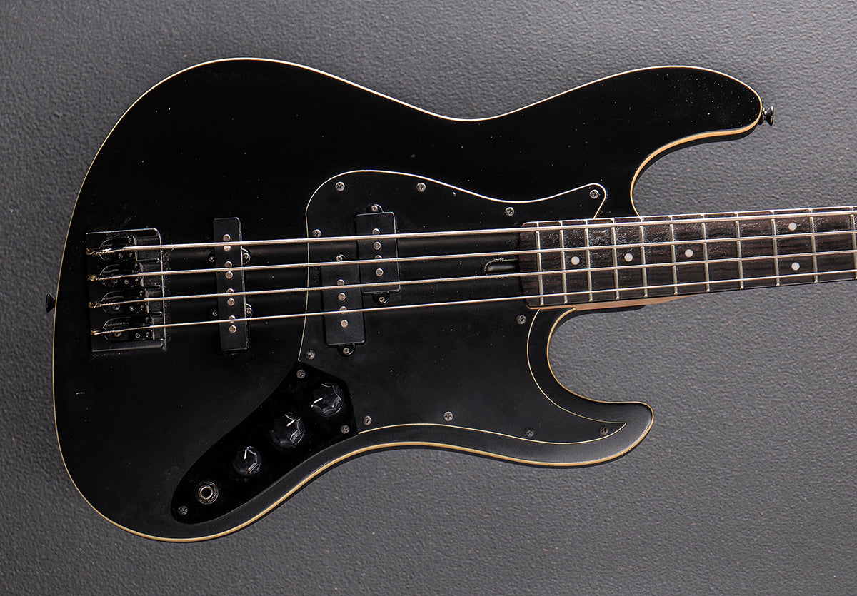Alpha Blacker Bass, Recent – Dave's Guitar Shop