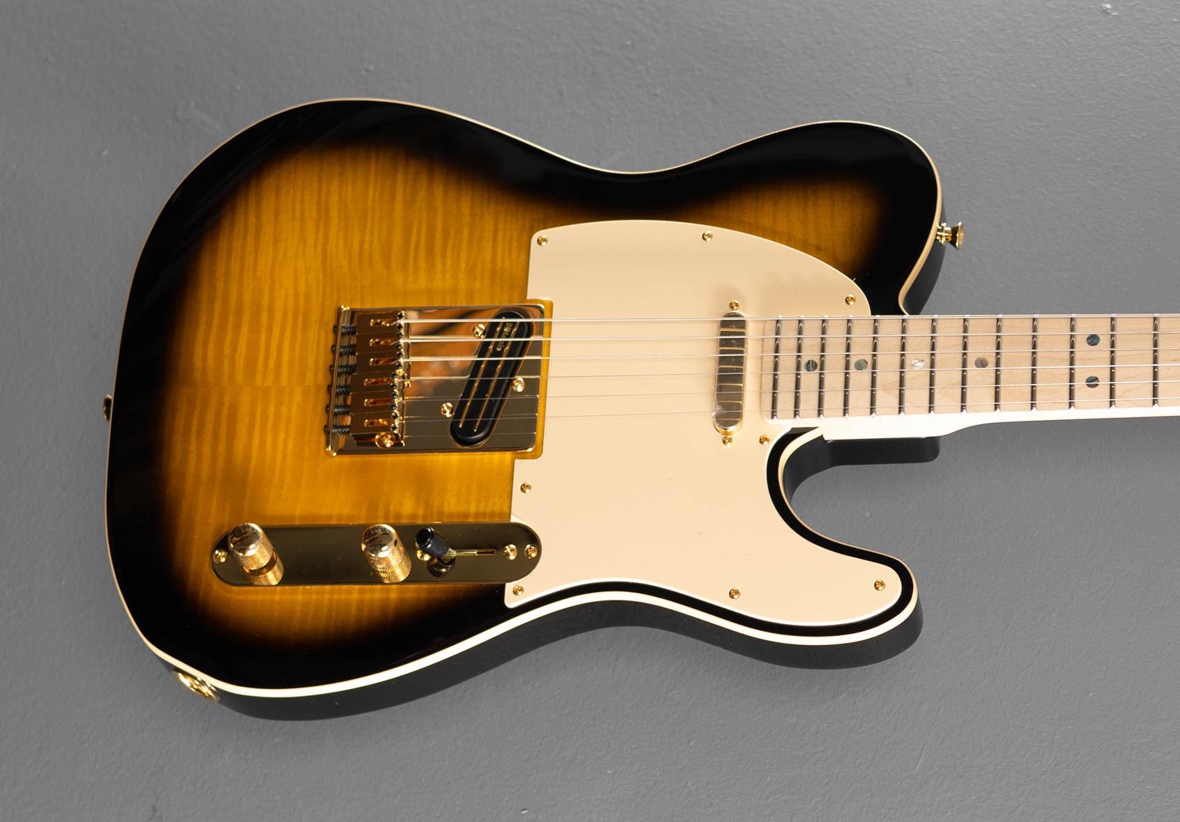 ギター FENDER Richie Kotzen Tele Brown Sunburst Richie Kotzen Telecaster - Brown Sunburst – Dave's Guitar Shop