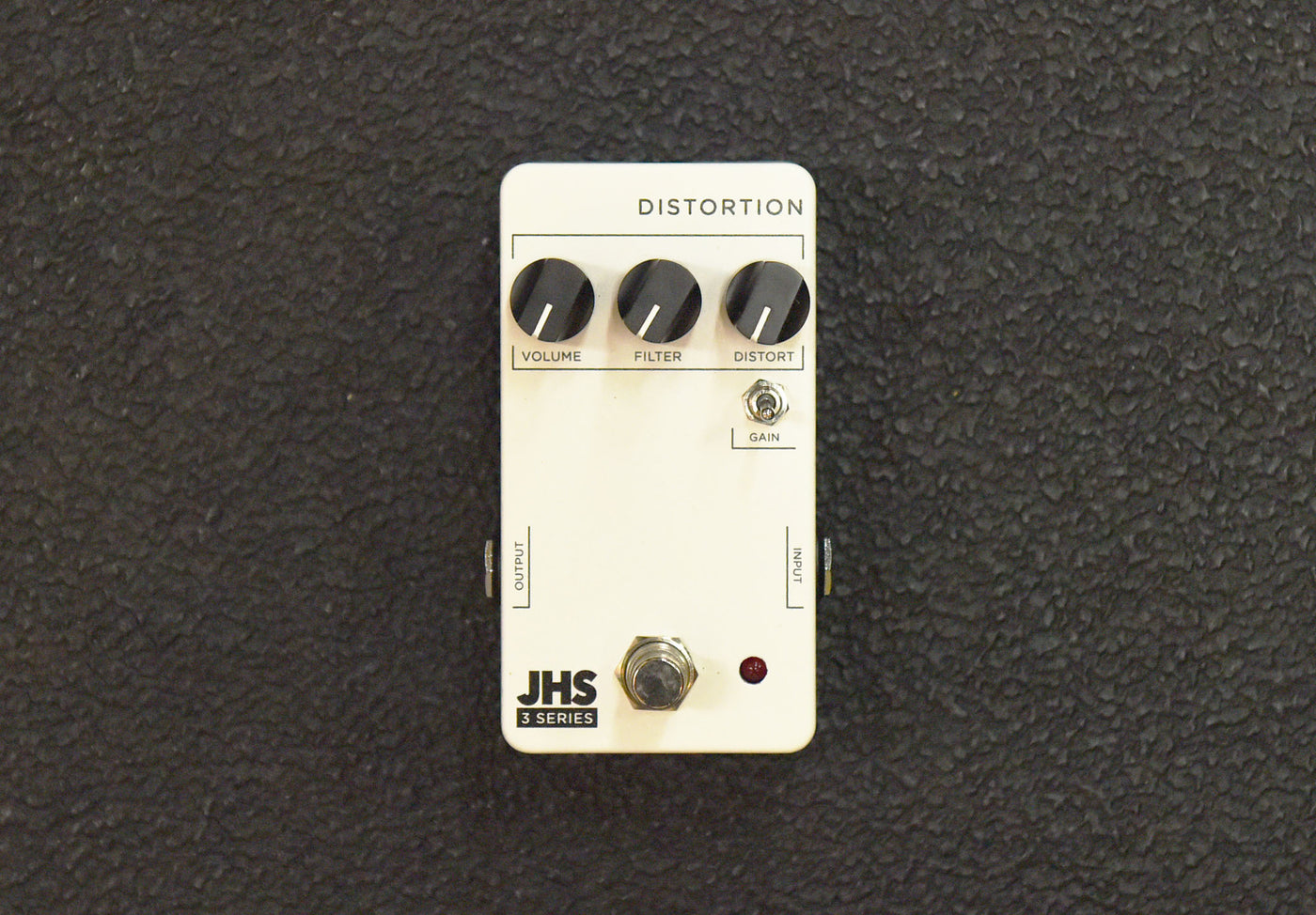 3 Series Distortion