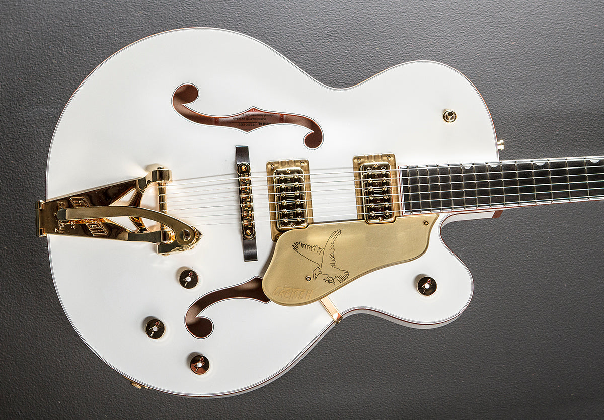 G6136TG Players Edition Falcon Hollow Body w/String-thru Bigsby - White