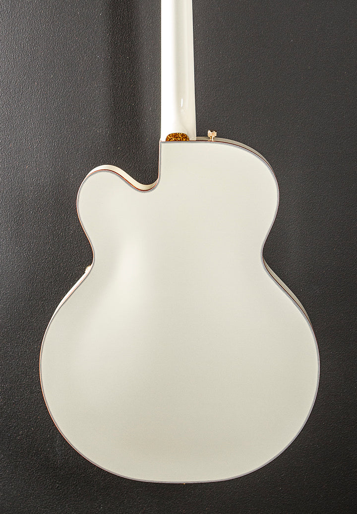 G6136-55 Vintage Select Edition '55 Falcon Hollow Body w/Cadillac Tailpiece