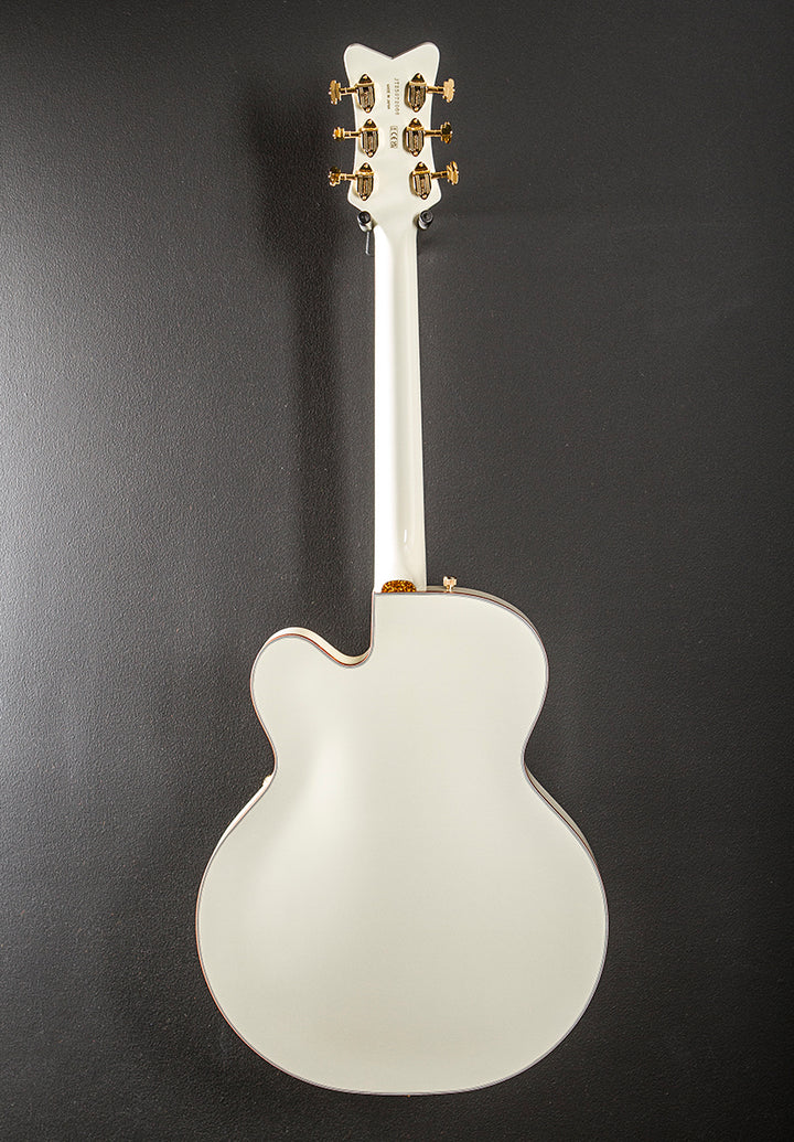 G6136-55 Vintage Select Edition '55 Falcon Hollow Body w/Cadillac Tailpiece