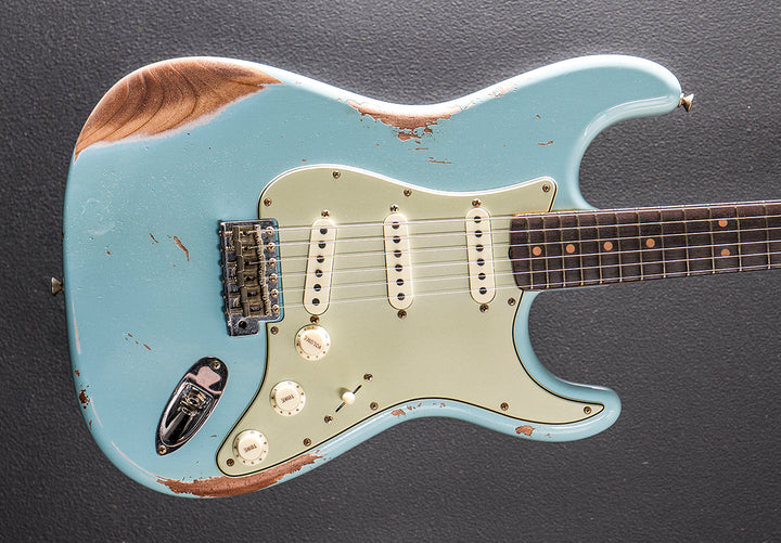 Used Limited Edition L Series 1964 Heavy Relic Strat &