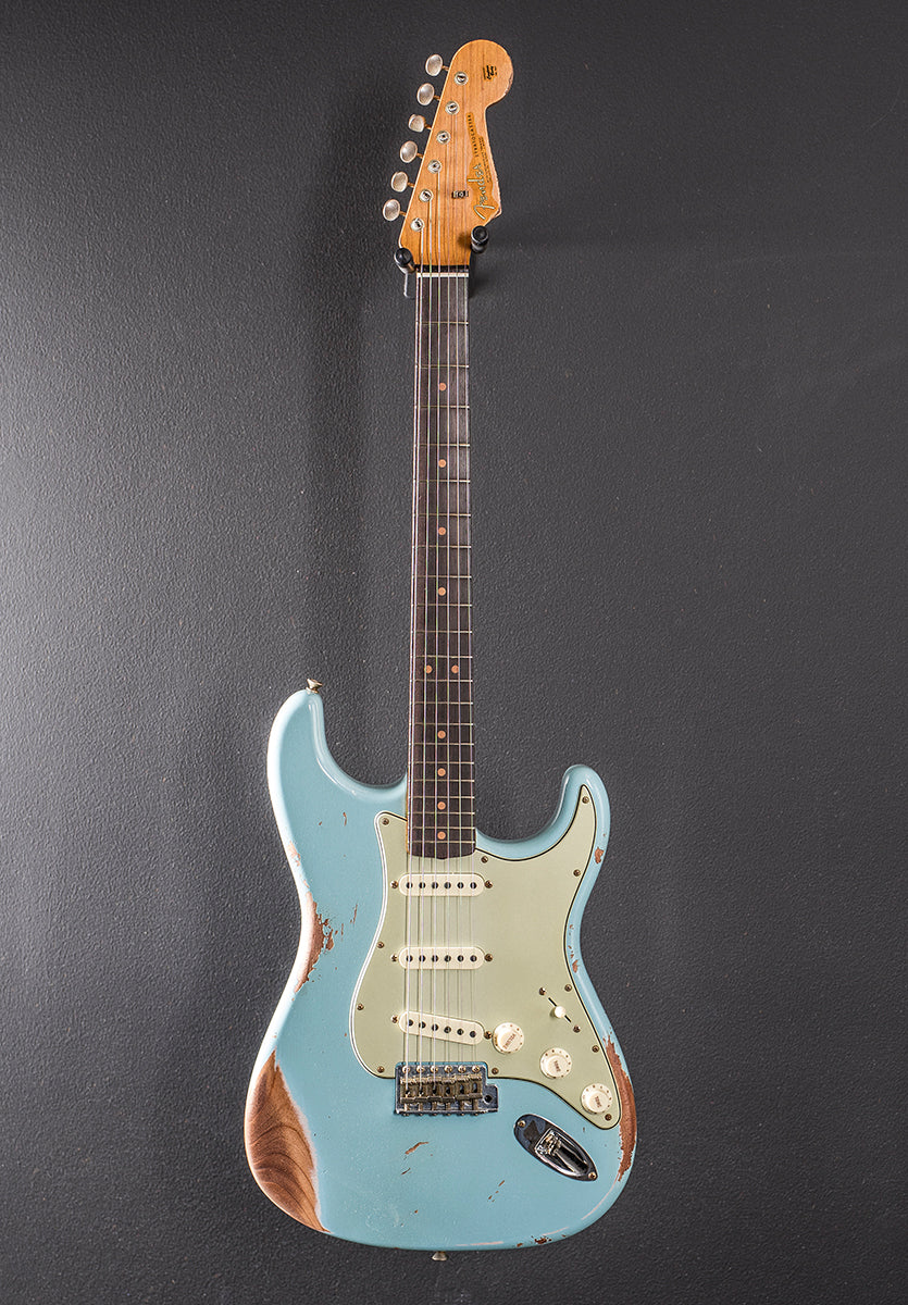 Used Limited Edition L Series 1964 Heavy Relic Strat &