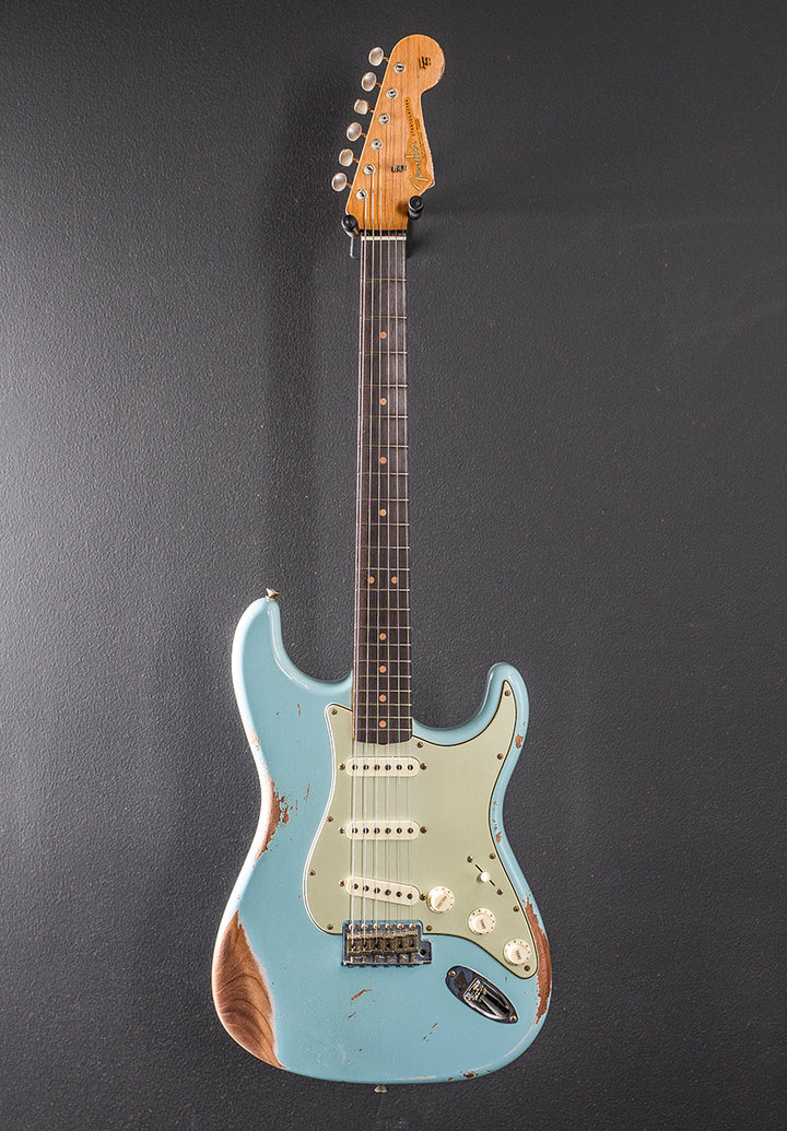 Used Limited Edition L Series 1964 Heavy Relic Strat &