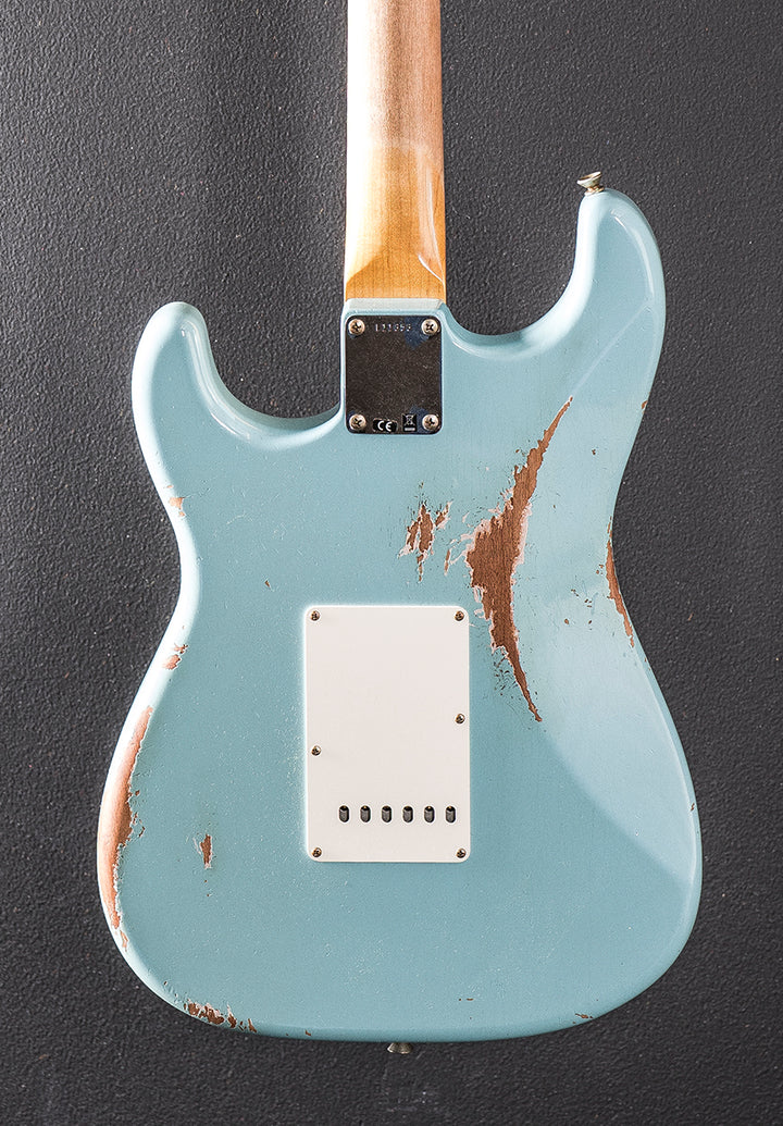 Used Limited Edition L Series 1964 Heavy Relic Strat &