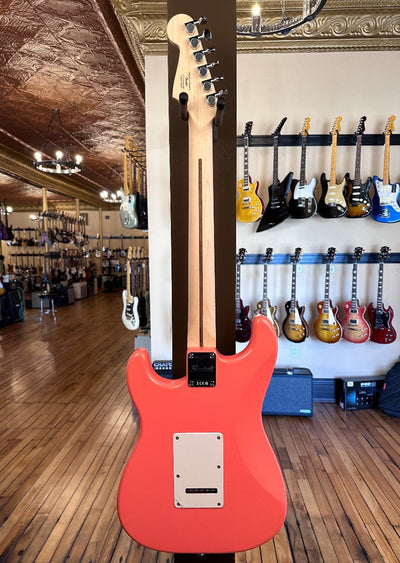 SQUIER SONIC™ STRATOCASTER® HSS