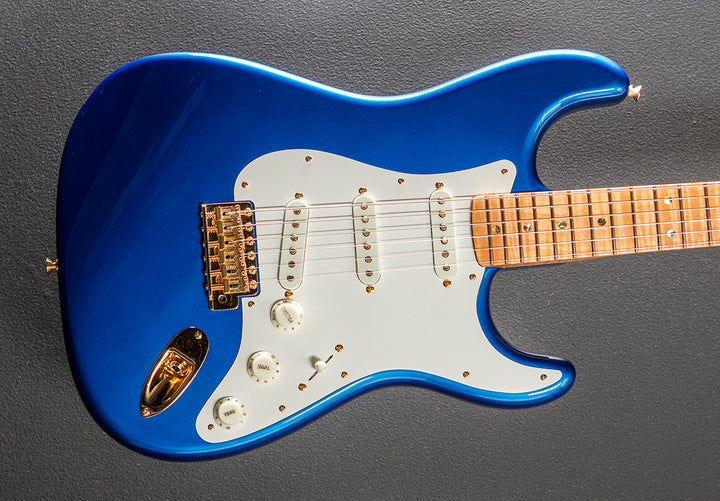 Used Limited Edition 70th Anniversary NOS Strat '23
