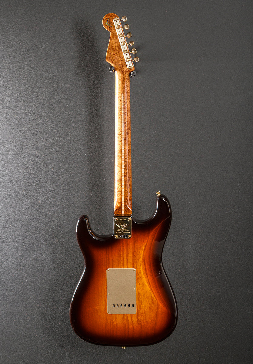 Limited Edition 70th Anniversary 1954 Deluxe Closet Classic Strat