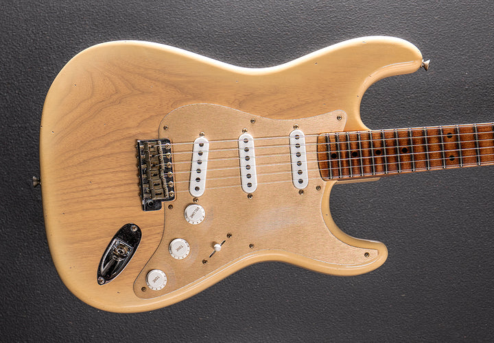 Used Limited Edition Roasted 1954 Journeyman Relic Strat &