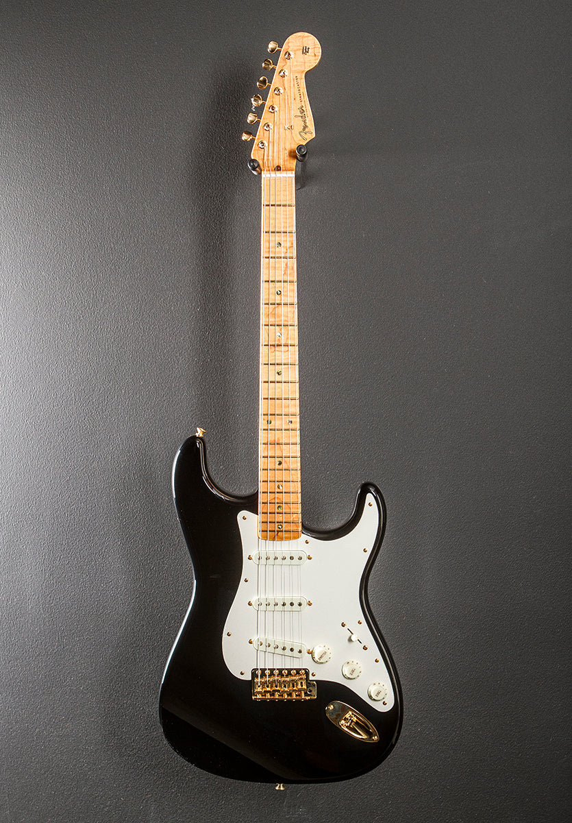 Used Limited Edition 70th Anniversary NOS Strat '25