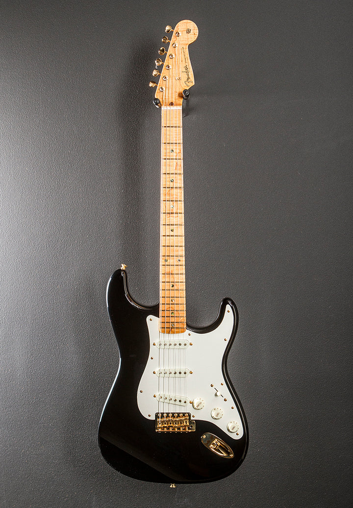 Used Limited Edition 70th Anniversary NOS Strat '25