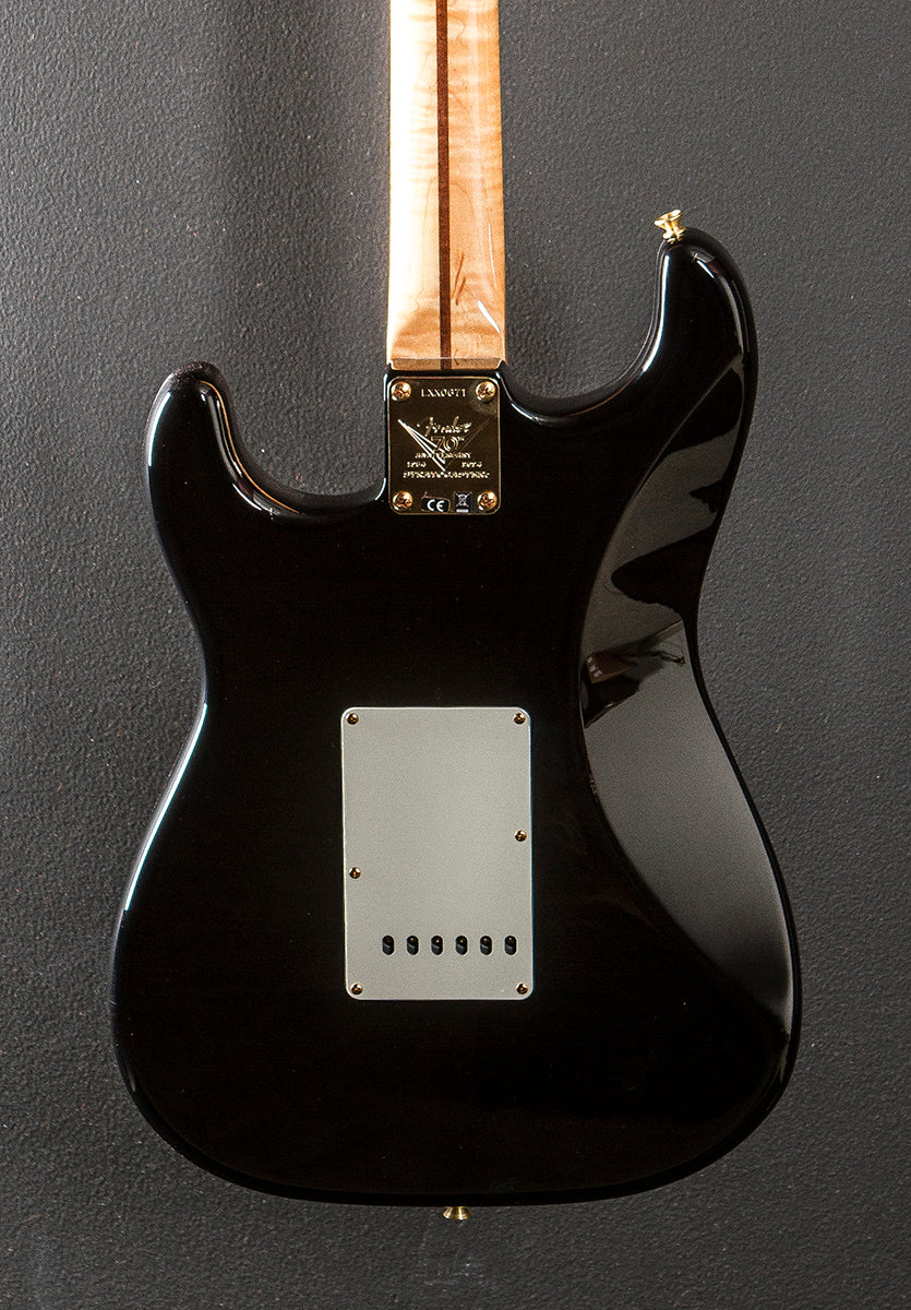 Used Limited Edition 70th Anniversary NOS Strat '25
