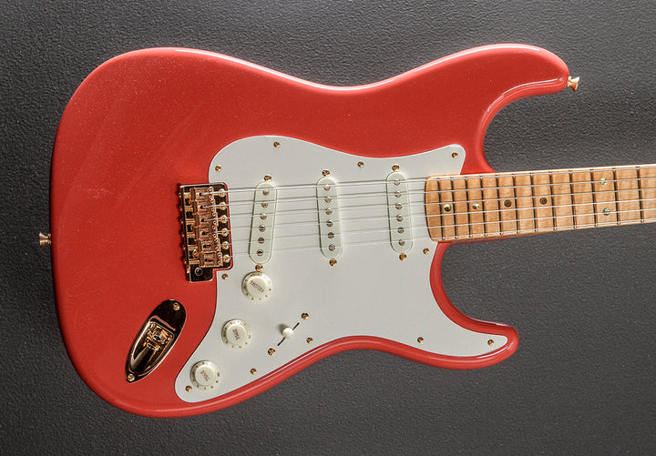 Used Limited Edition 70th Anniversary NOS Strat '25