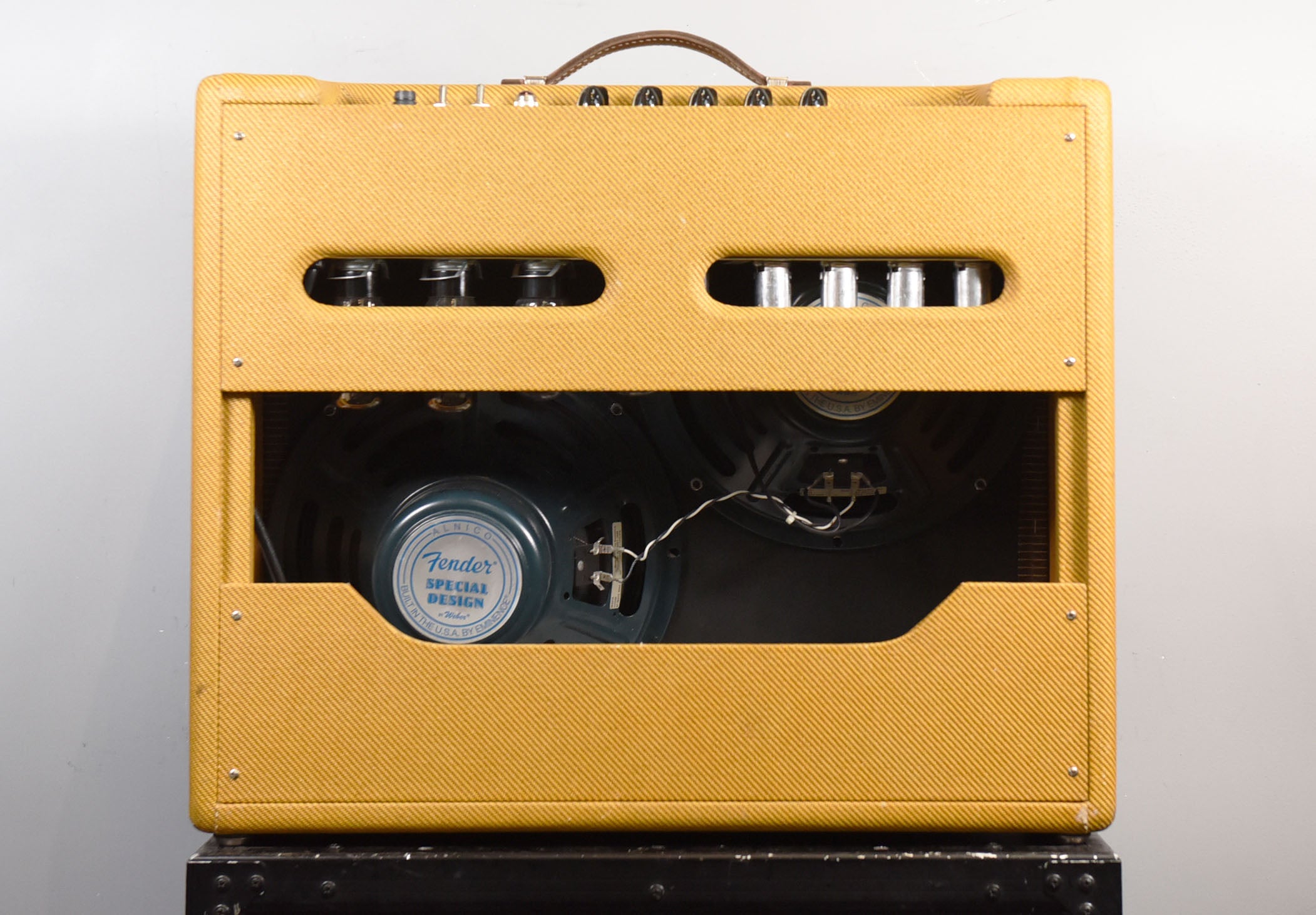 USED Low-Powered Tweed Twin, '05 – Dave's Guitar Shop