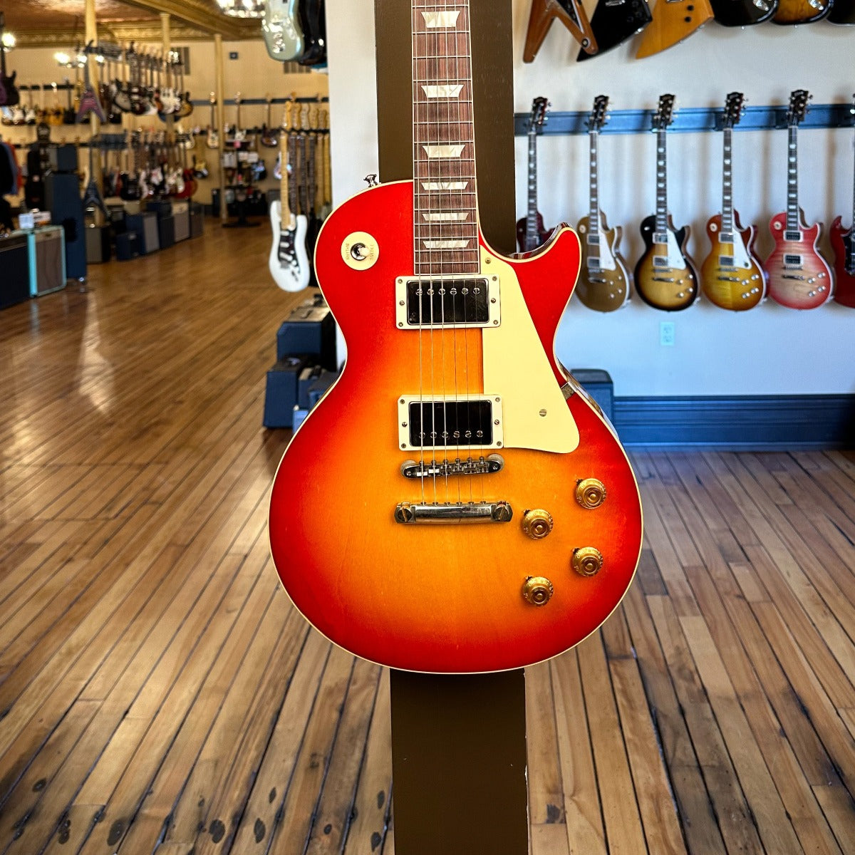 1958 Les Paul Standard Reissue - Washed Cherry Burst