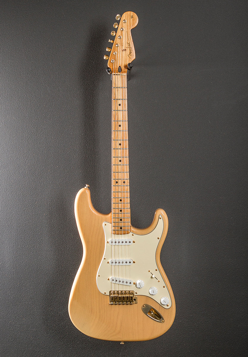 Strat, Recent