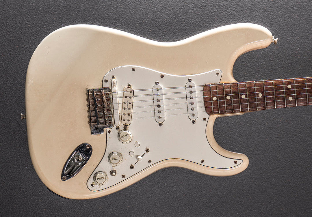 Used Standard Roland Ready Strat &