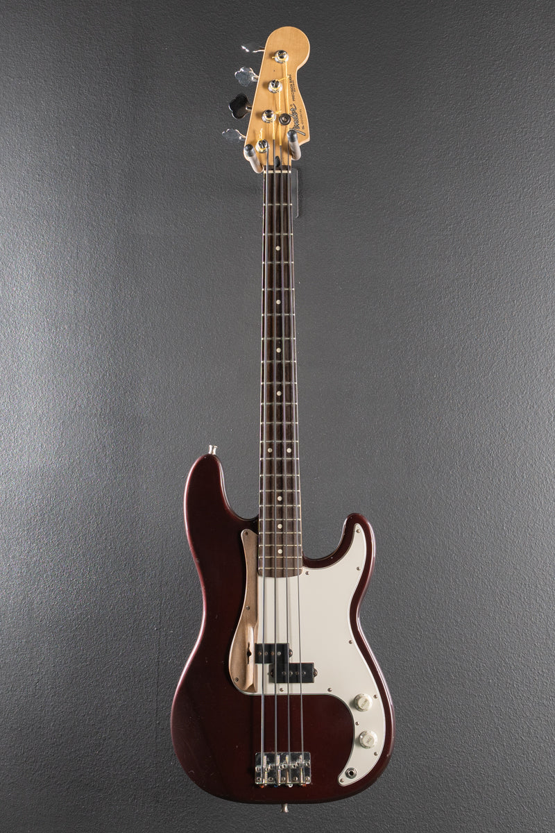 Standard P Bass &