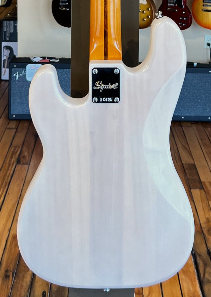 CLASSIC VIBE '50S PRECISION BASS®