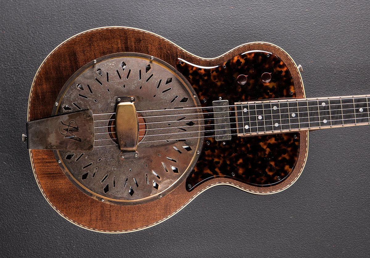 MAVIS マービス エレキハープ 弦楽器 Mavis Resonator, Recent – Dave's Guitar Shop