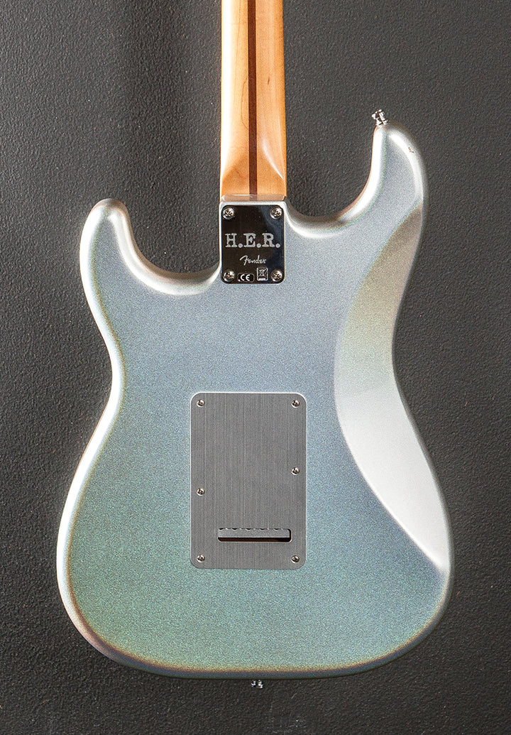 Used H.E.R. Strat '20