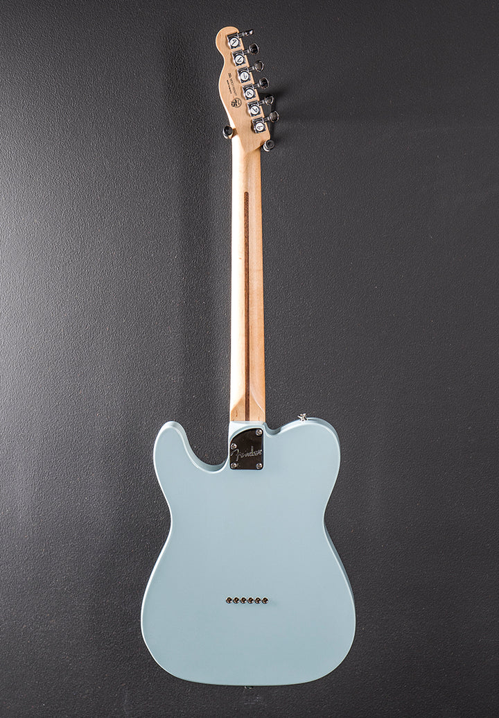 Used Deluxe Nashville Tele &