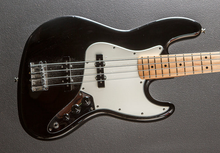 Used Player Jazz Bass '22
