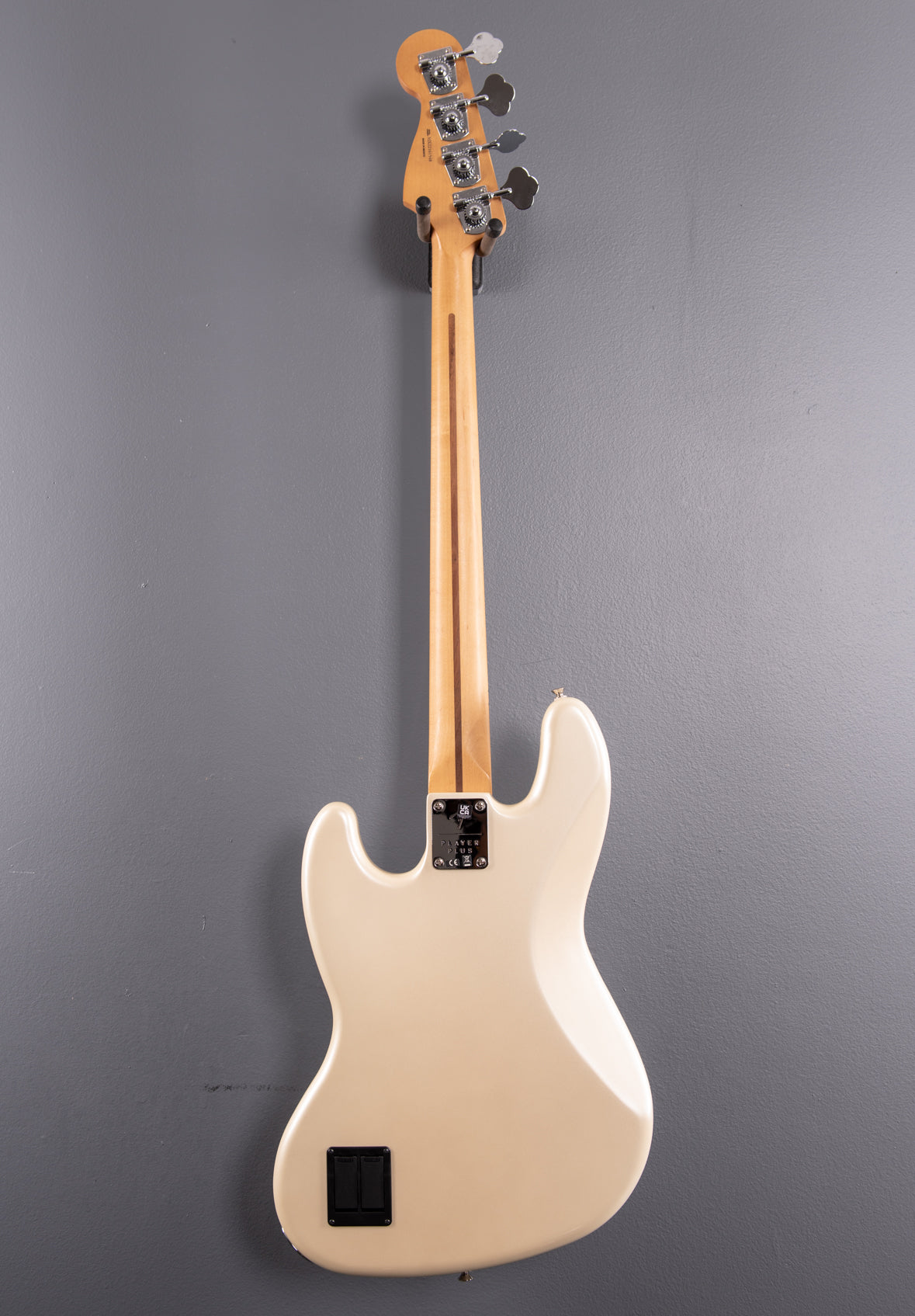 Player Plus Jazz Bass - Olympic Pearl w/Maple