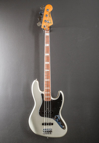 Vintera 70's Jazz Bass '22
