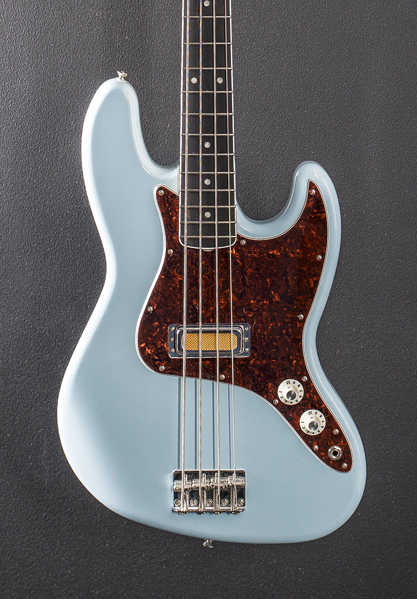 Used Gold Foil Jazz Bass &