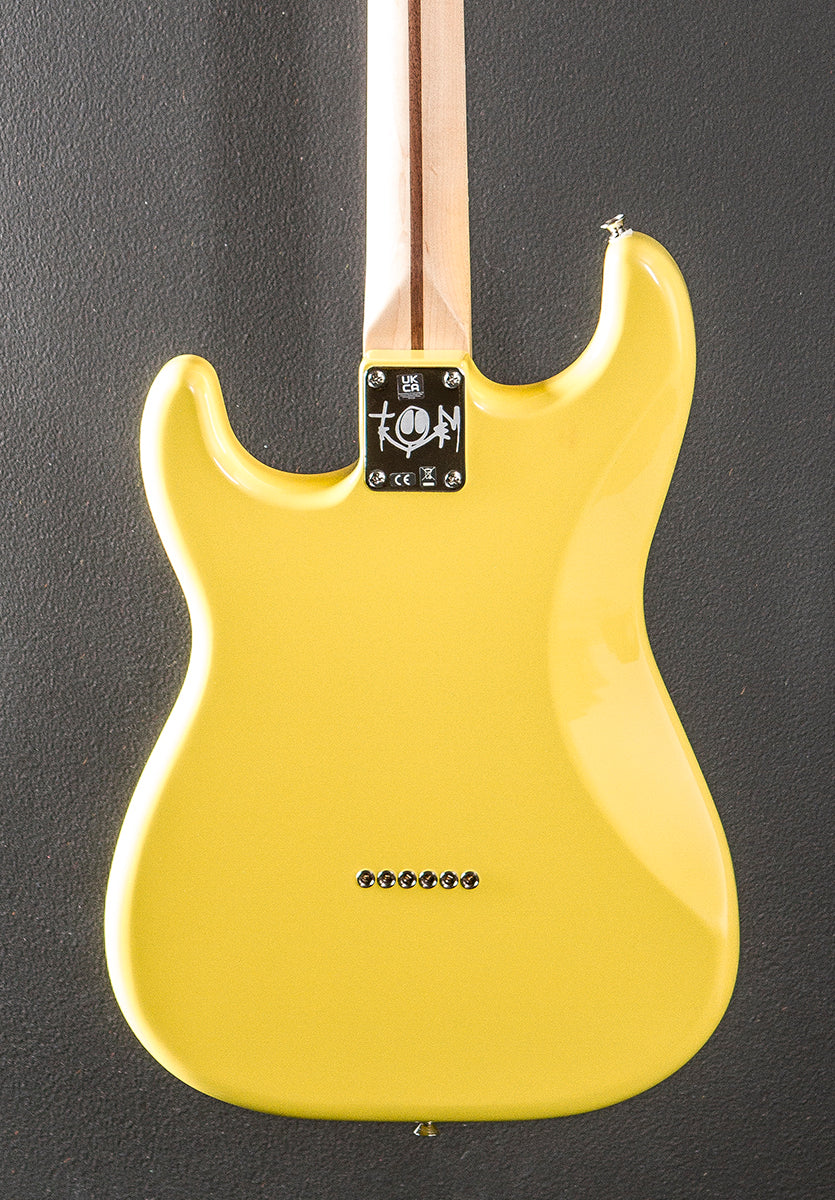 Limited Edition Tom DeLonge Stratocaster - Graffiti Yellow