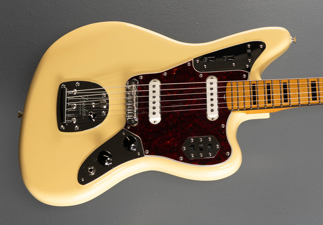Vintera II '70s Jaguar - Vintage White