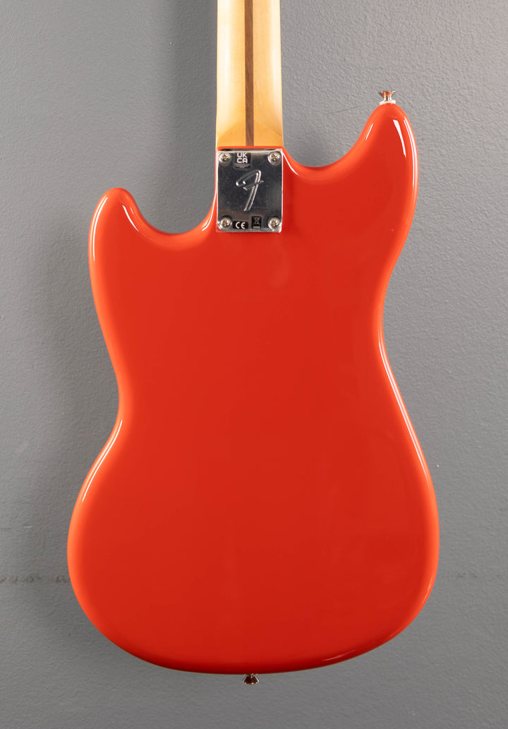 Player II Mustang Bass PJ - Coral Red w/Rosewood