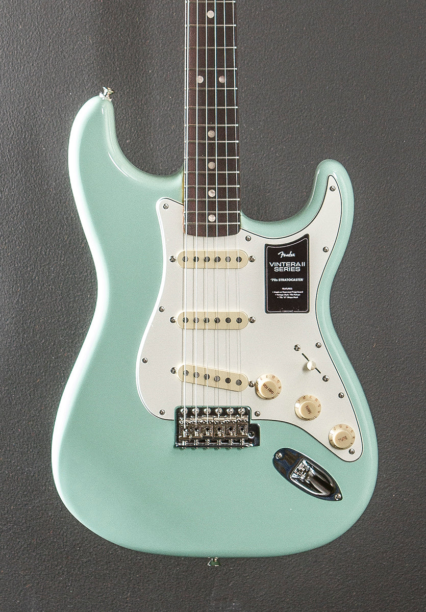 Vintera II 70's Stratocaster - Surf Green w/Rosewood