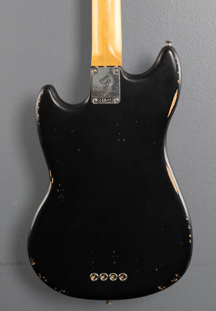 JMJ Road Worn Mustang Bass - Black