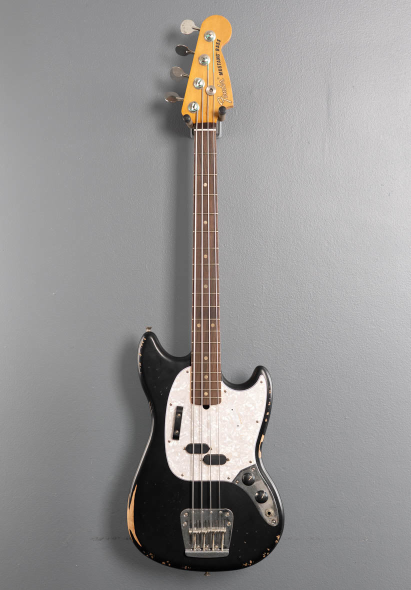 JMJ Road Worn Mustang Bass - Black