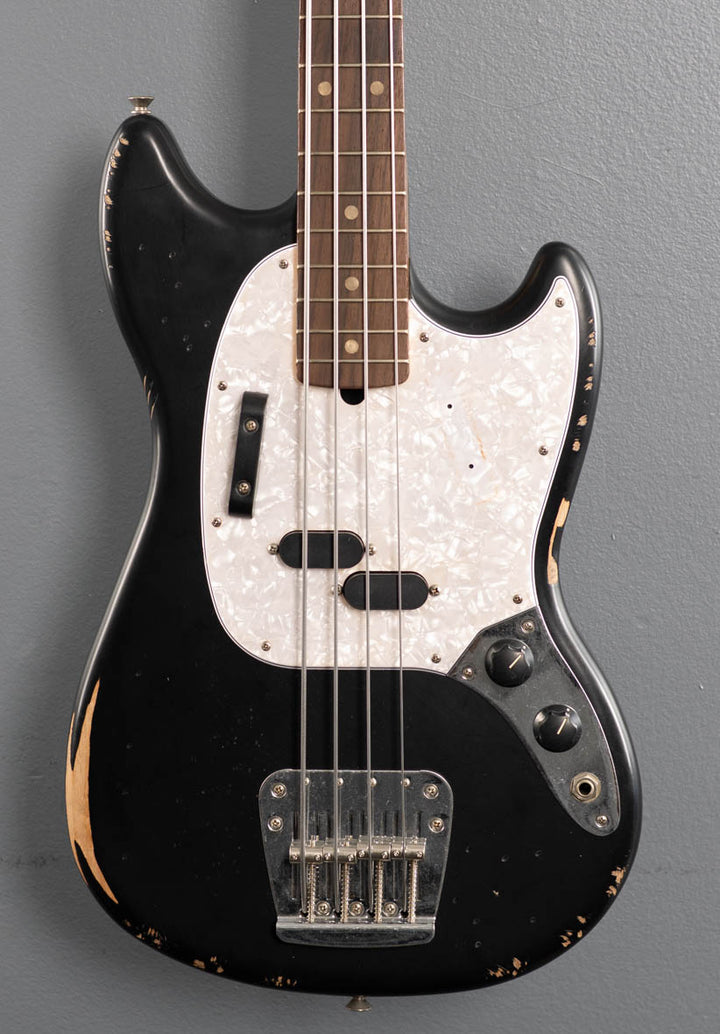 JMJ Road Worn Mustang Bass - Black