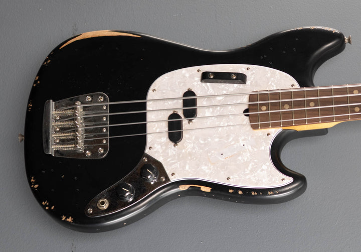 JMJ Road Worn Mustang Bass - Black