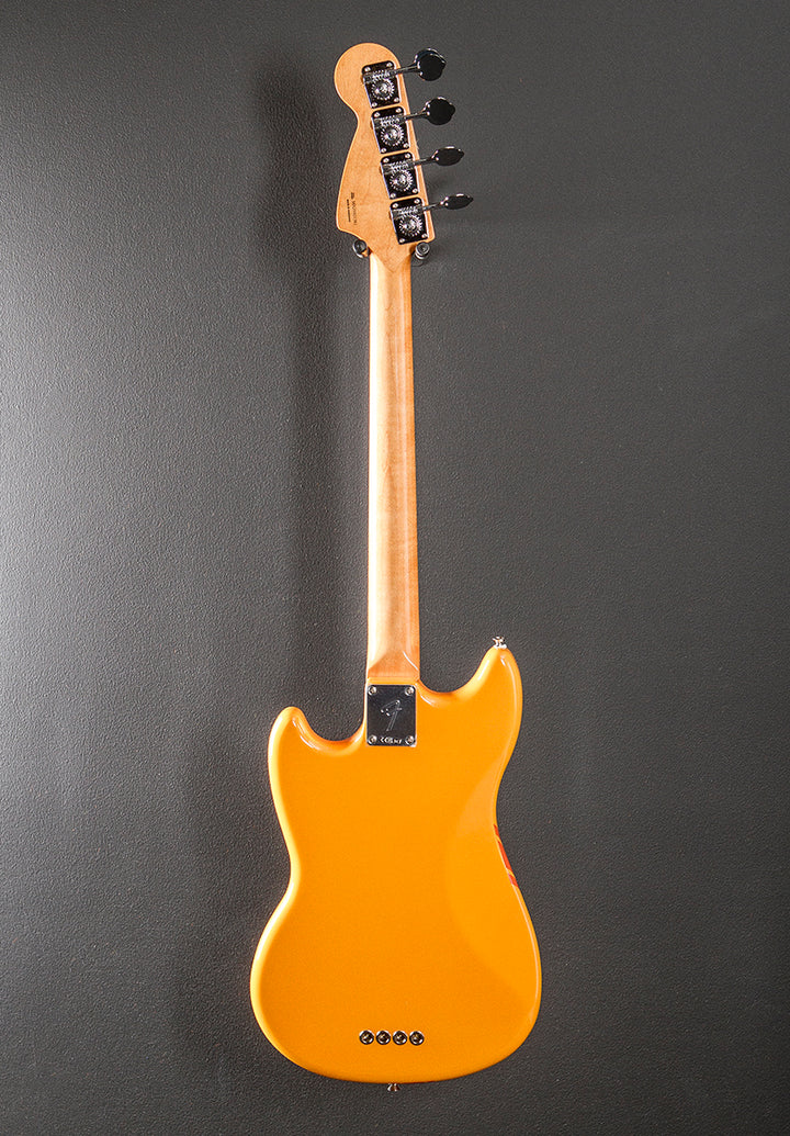 Vintera II 70's Competition Mustang Bass - Competition Orange