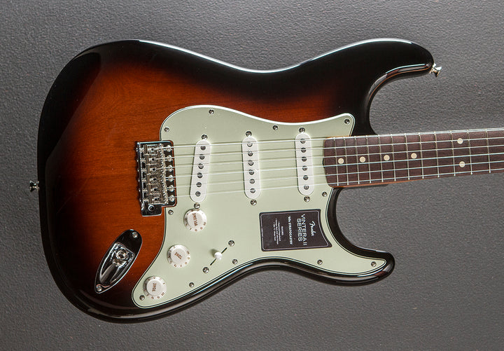 Vintera II 60's Stratocaster - 3 Color Sunburst