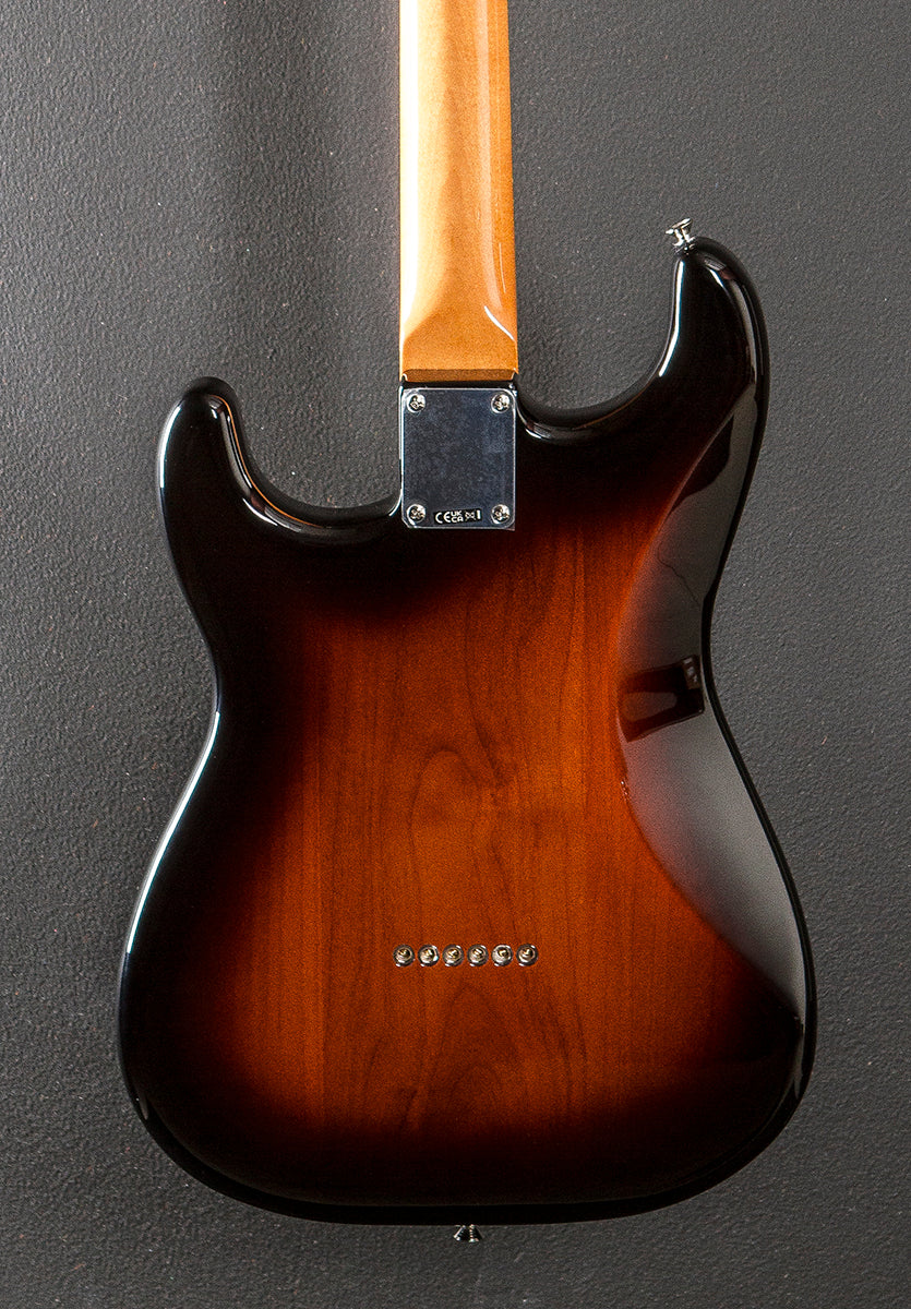 Robert Cray Stratocaster - 3 Color Sunburst