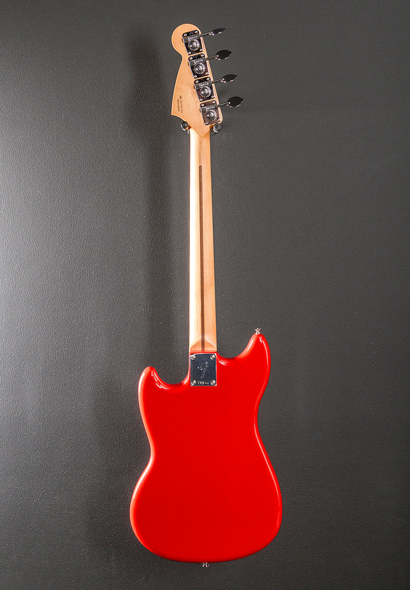 Player II Mustang Bass PJ - Coral Red w/Rosewood