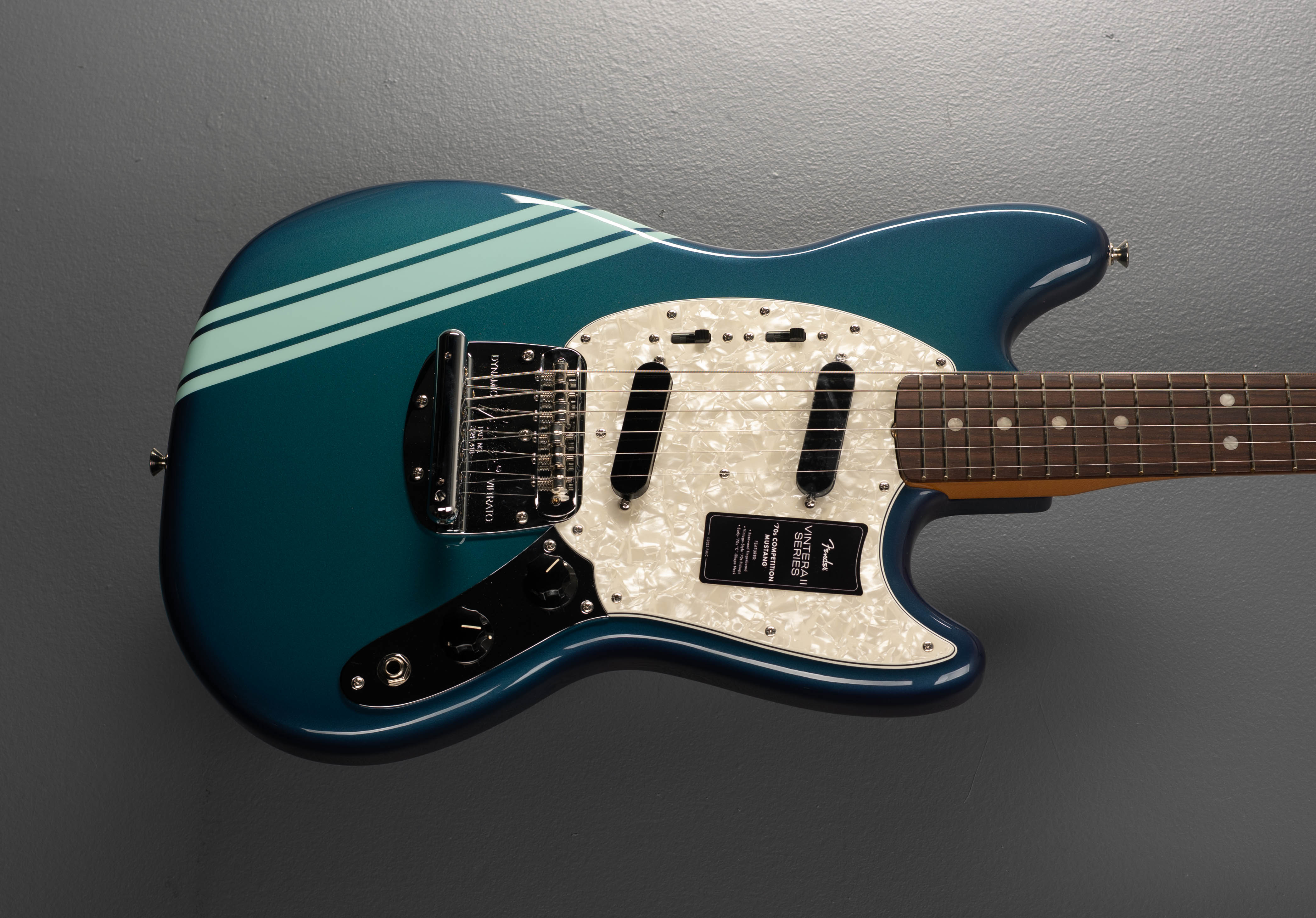 Vintera II 70's Competition Mustang - Competition Burgundy