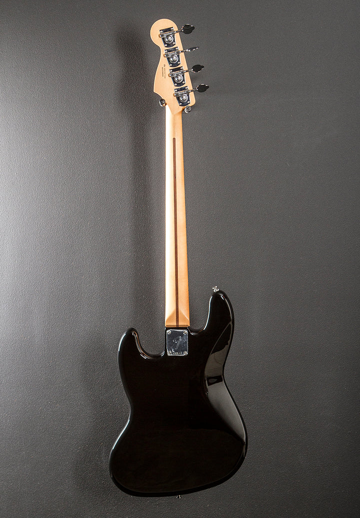 Player II Jazz Bass - Black w/Maple