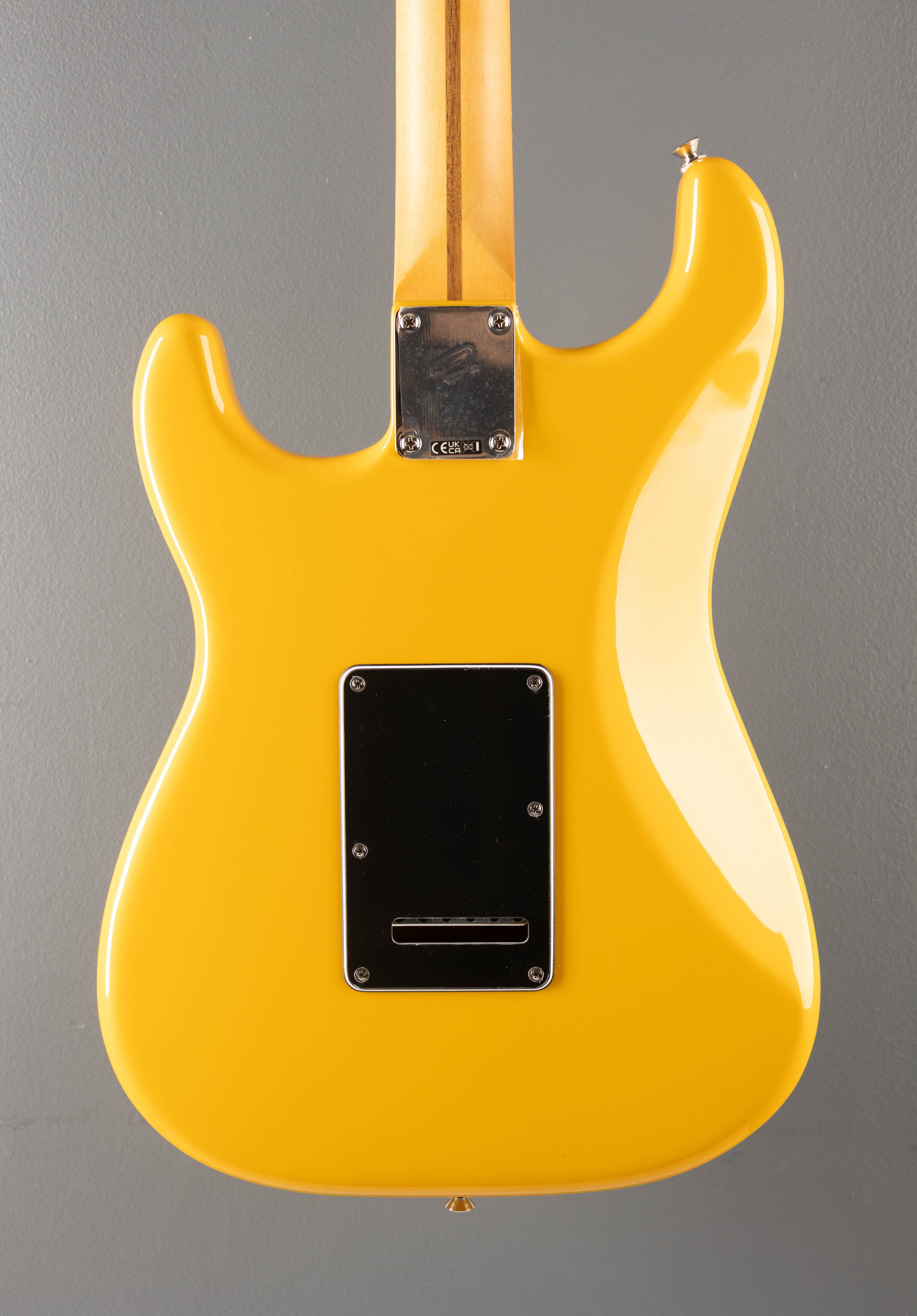 Player II Modified Stratocaster HSS - Sunshine Yellow – Dave's