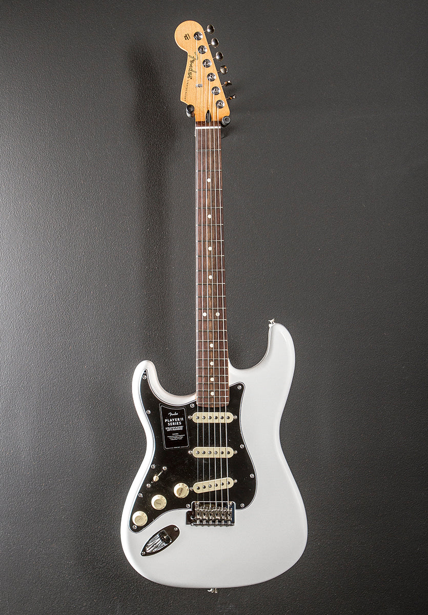 Player II Stratocaster Left Hand - Polar White w/Rosewood