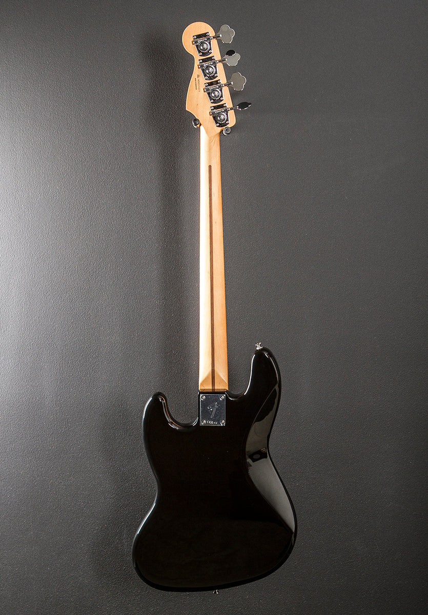 Player II Jazz Bass - Black w/Maple